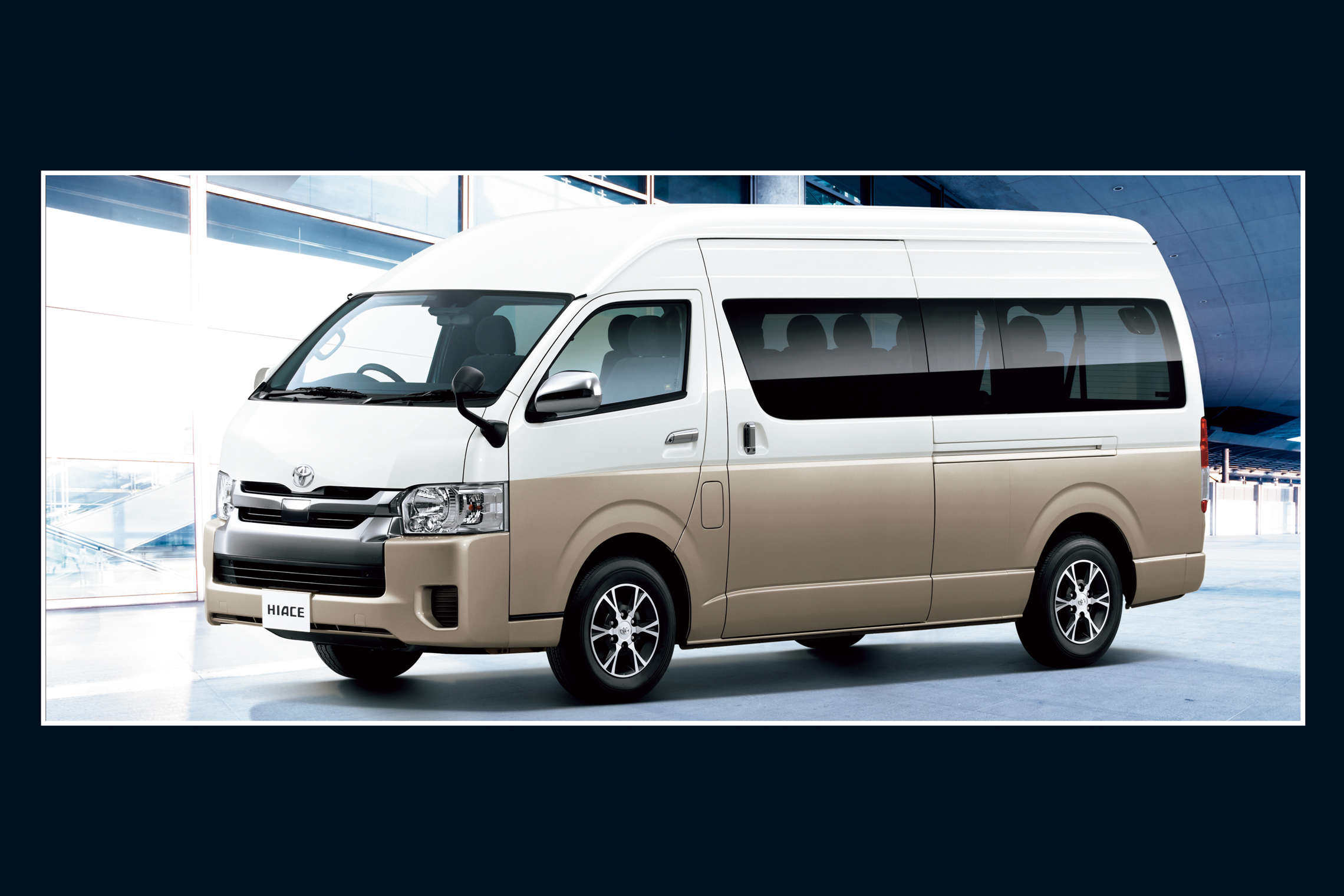 HIACE WAGON(ハイエース ワゴン)外観イメージ
