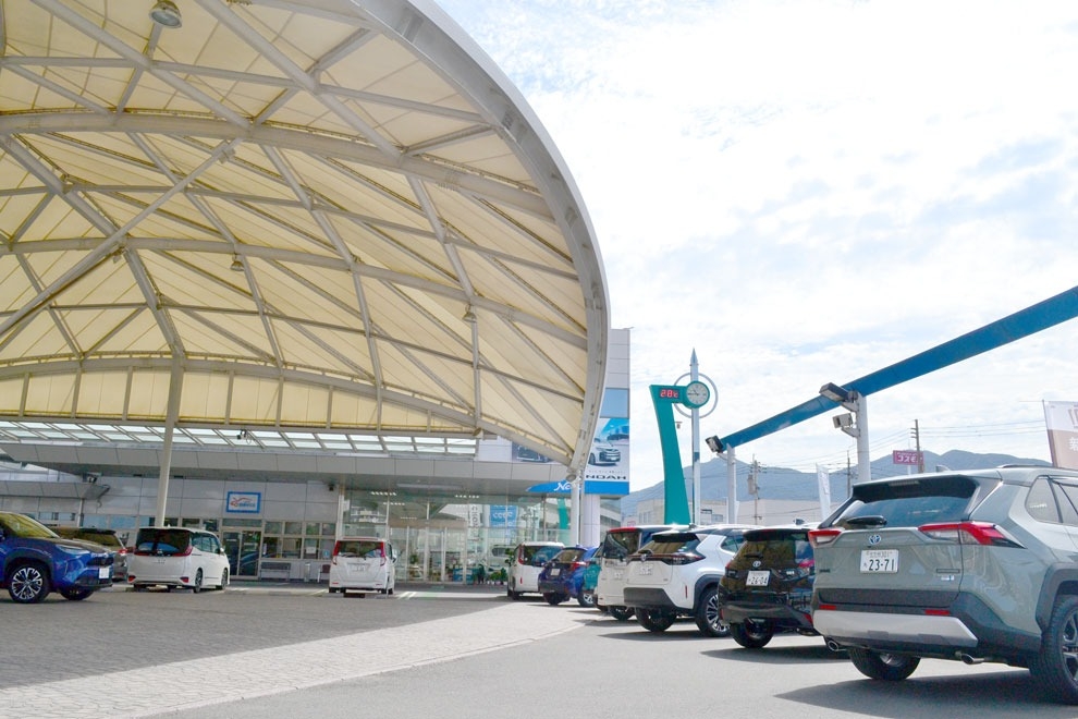 ネッツトヨタ北九州 八幡本店 駐車場