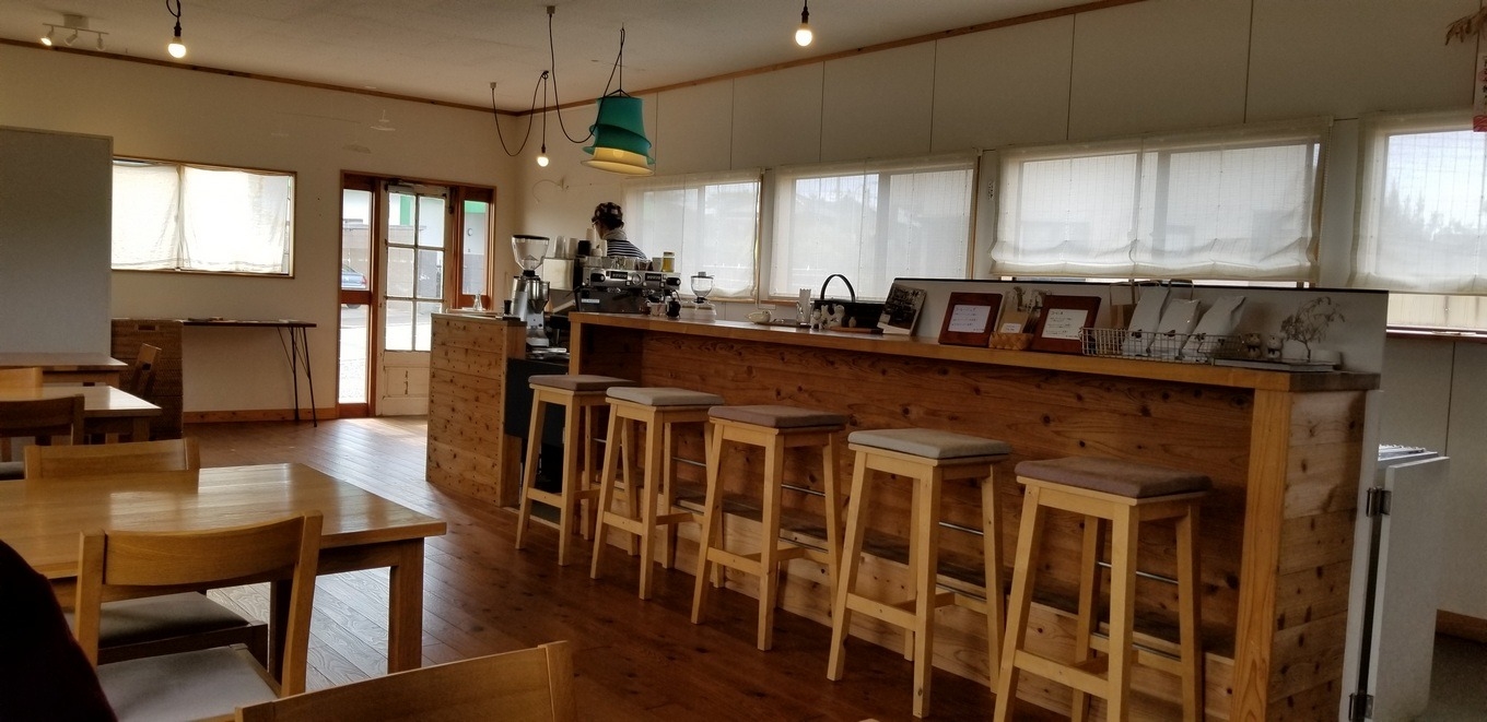 カフェ店内