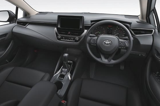 内装インパネ　ブラック