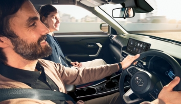 【モデル入り素材】Z（ガソリン・2WD）