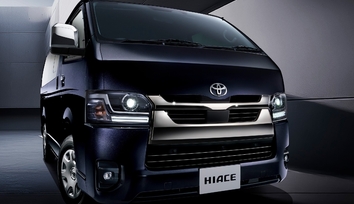 特別仕様車スーパーGL“DARK PRIME II”（2WD・2800ディーゼル・標準ボディ）