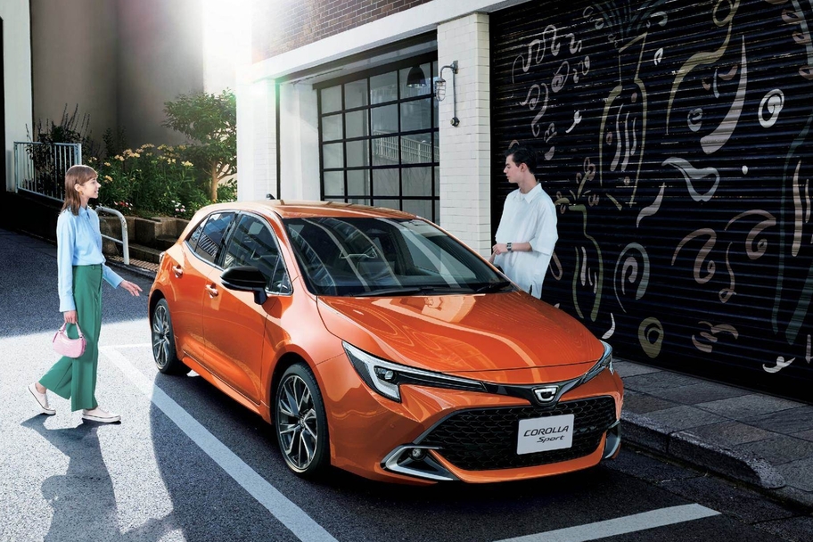 カローラスポーツ