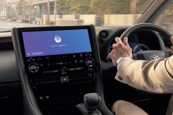 【モデル入り素材】Z（ハイブリッド・2WD）