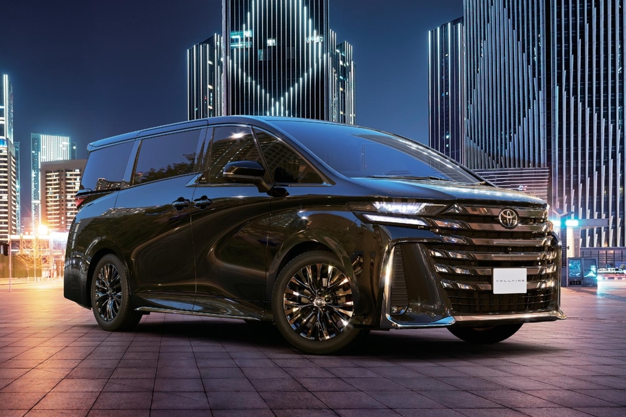 Z Premium（ハイブリッド・2WD）