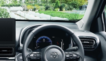 Z（ガソリン・2WD）