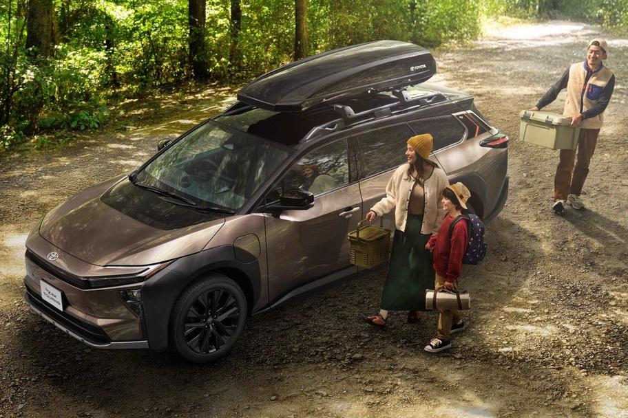 【モデル入り素材】Z（4WD）