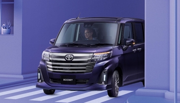 【モデル入り素材】イメージ　カスタムG-T