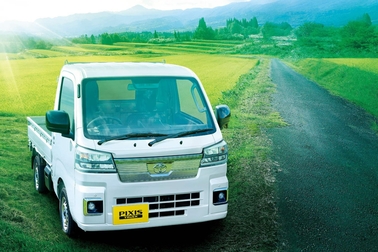 エクストラ（5MT・4WD）