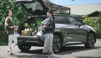 【モデル入り素材】Z（4WD）