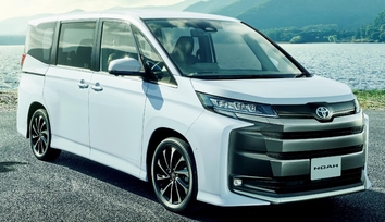 【モデル入り素材】S-Z（ハイブリッド・2WD・7人乗り）